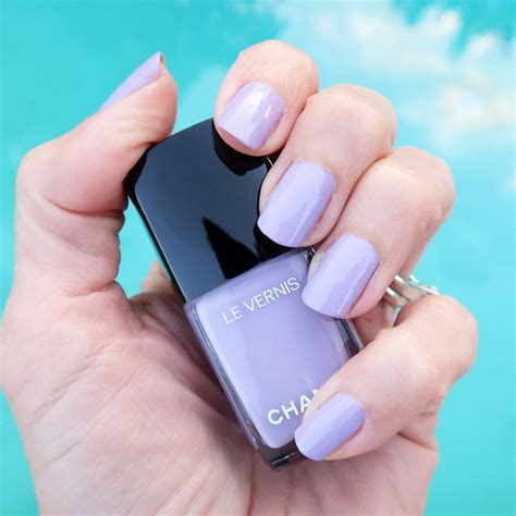 Chanel nail polish summer